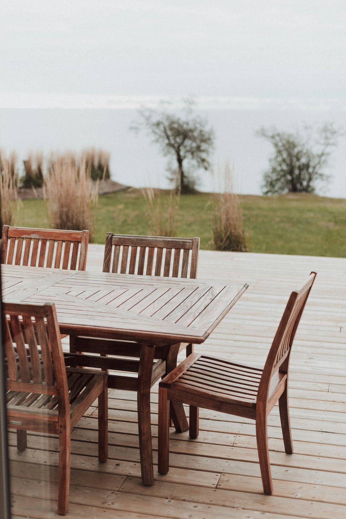 How to Size an Outdoor Dining Table for Your Patio — Before You Order Anything