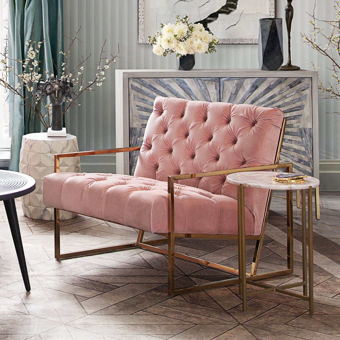 Diamond Sofa Luxe Accent Chair in Blush Pink Tufted Velvet Fabric LUXECHPN