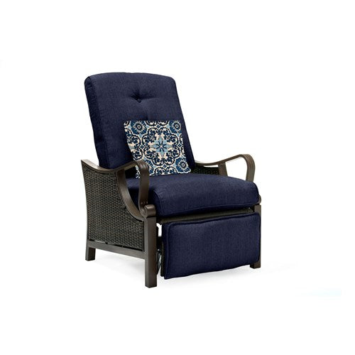 Hanover Ventura Luxury Recliner with Pillow Accessory, All-weather, Resin Weave VENTURAREC-NVY